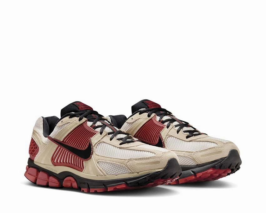 Nike Zoom Vomero 5 "Desert Khaki" Nike Men??s athletic shoes