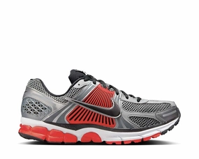 Nike Zoom Vomero 5 "Metallic Silver Red" Nike men??s athletic shoes with versatile design
