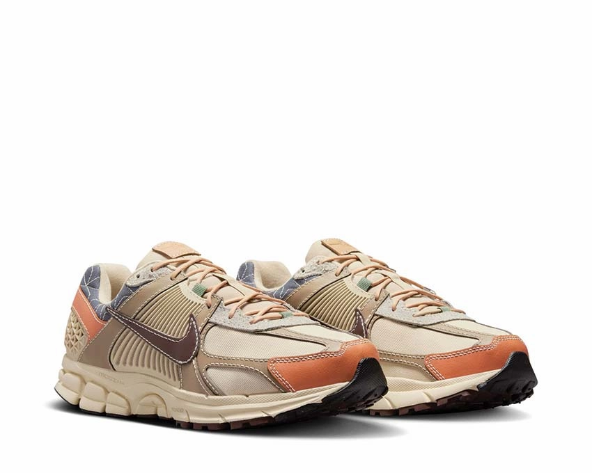 Nike Zoom Vomero 5 "Sashiko" Nike Men??s athletic shoes