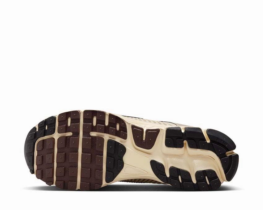 Nike Zoom Vomero 5 "Sashiko" Nike Men??s athletic shoes