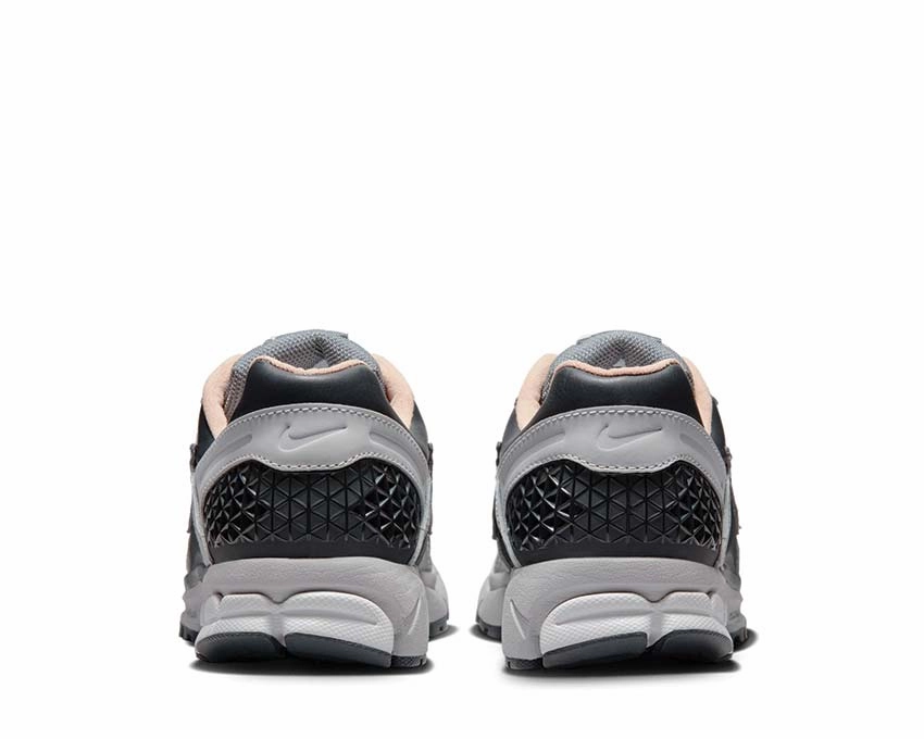 Nike Zoom Vomero 5 "Smoke Grey" Nike Men??s athletic shoes