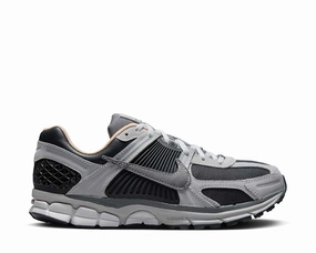 Nike Zoom Vomero 5 "Smoke Grey" Nike men??s athletic shoes with versatile design