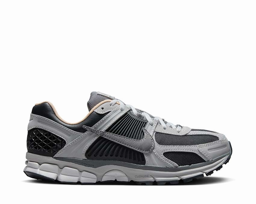 Nike Zoom Vomero 5 "Smoke Grey" Nike men??s athletic shoes with versatile design