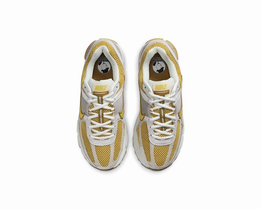 Nike Zoom Vomero 5 W Nike Women??s everyday sneakers