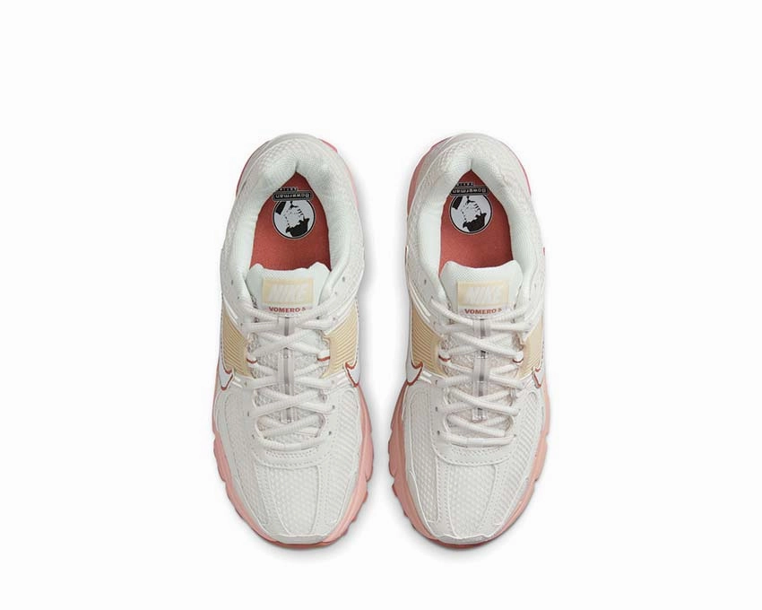 Nike Zoom Vomero 5 W Nike Women??s everyday sneakers