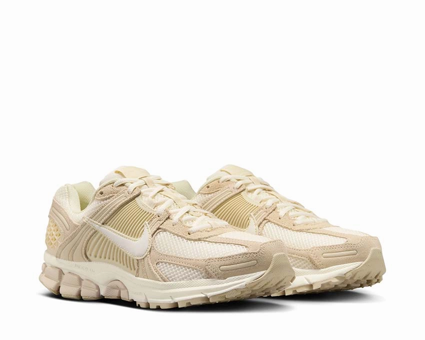 Nike Zoom Vomero 5 W "Beach" Nike Women??s everyday sneakers