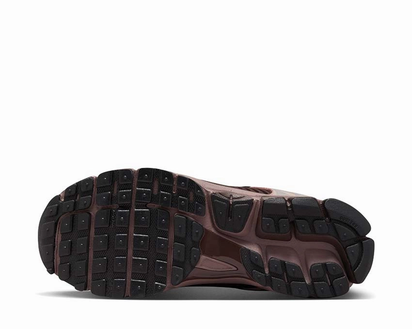Nike Zoom Vomero 5 W "Plum Eclipse" Nike Women??s everyday sneakers