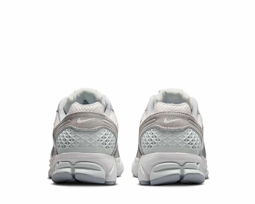 Nike Zoom Vomero 5 W "Pure Platinum" Nike Women??s everyday sneakers