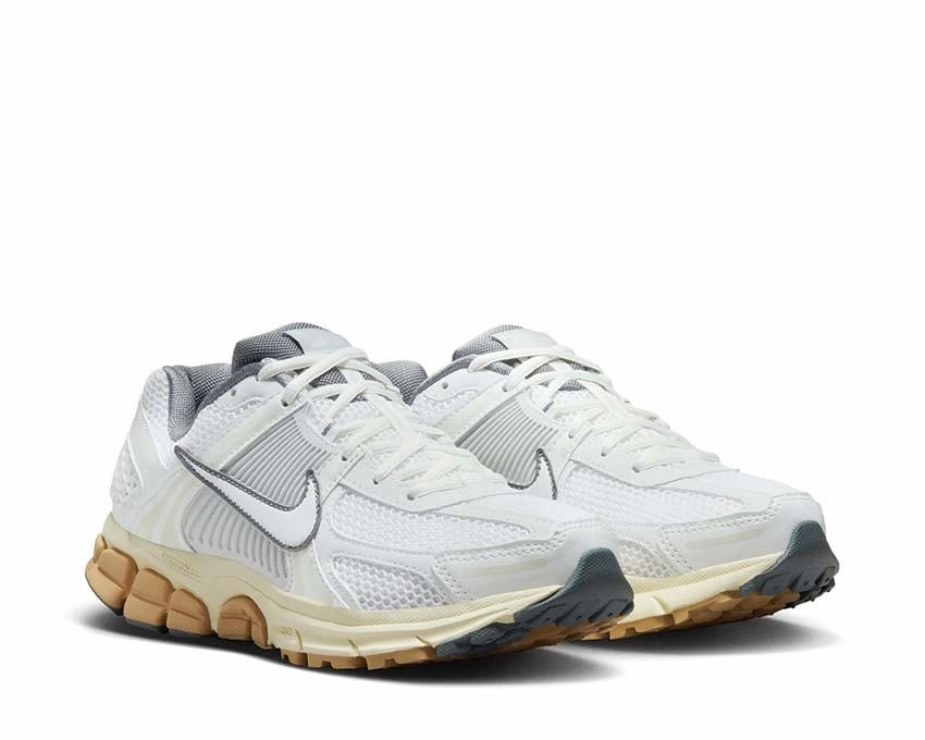 Nike Zoom Vomero 5 W "Summit White" Nike Women??s everyday sneakers