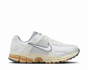 Nike Zoom Vomero 5 W "Summit White" Nike women??s sneakers with sporty chic feel