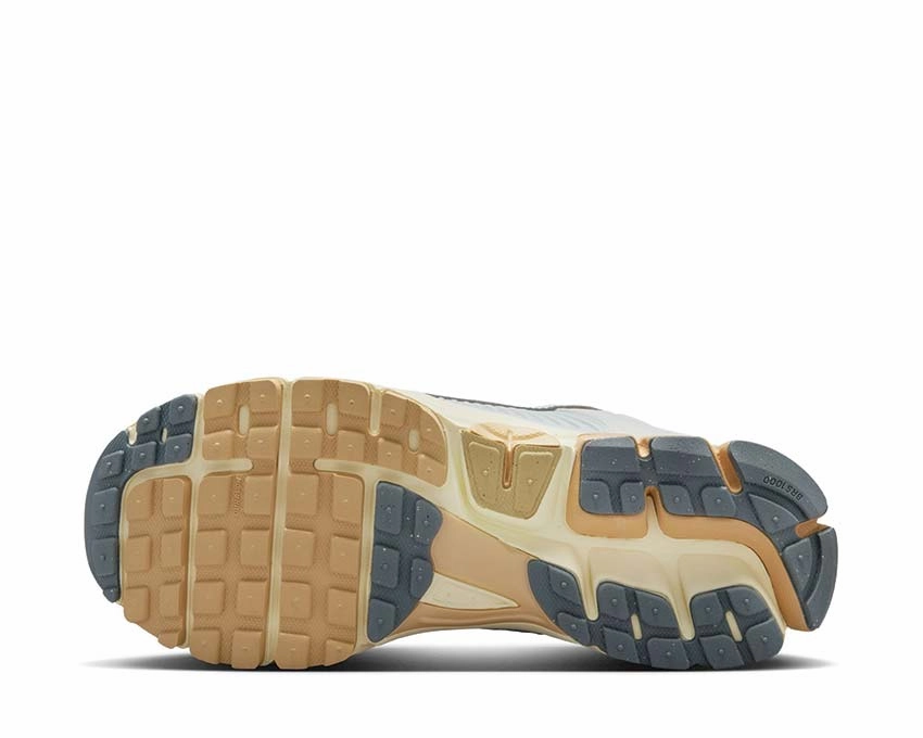 Nike Zoom Vomero 5 W "Summit White" Nike Women??s everyday sneakers