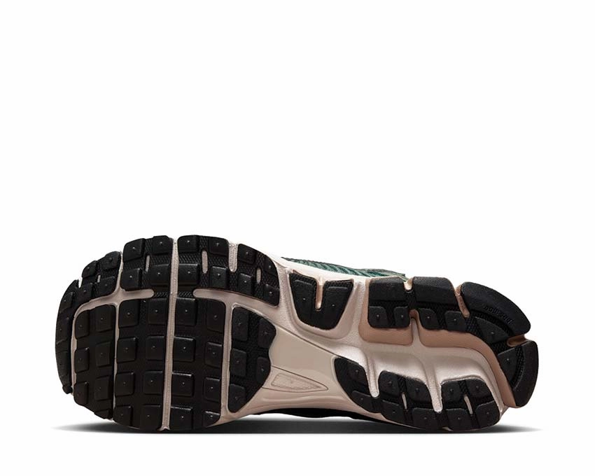 Nike Zoom Vomero 5 W "Vintage Green" Nike Women??s everyday sneakers