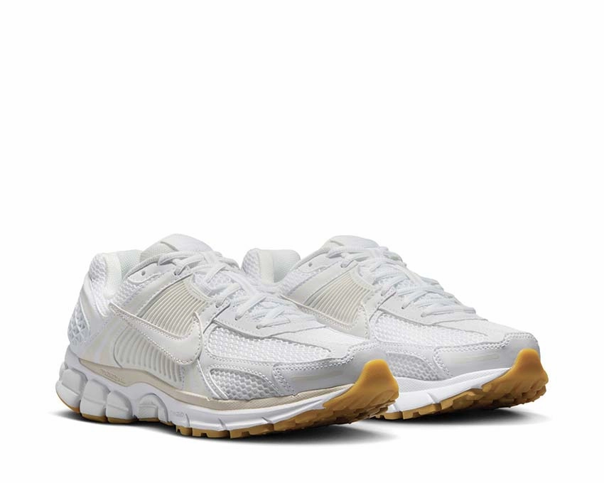 Nike Zoom Vomero 5 W "White Gum" Nike Women??s everyday sneakers