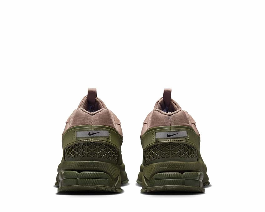 Nike Zoom Vomero Roam "Medium Olive" Nike Men??s athletic shoes