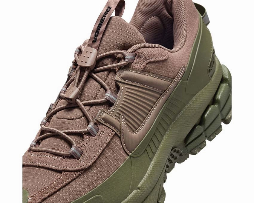 Nike Zoom Vomero Roam "Medium Olive" Nike Men??s athletic shoes
