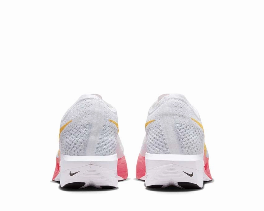 Nike ZoomX Vaporfly Next 3% W Nike Women??s everyday sneakers