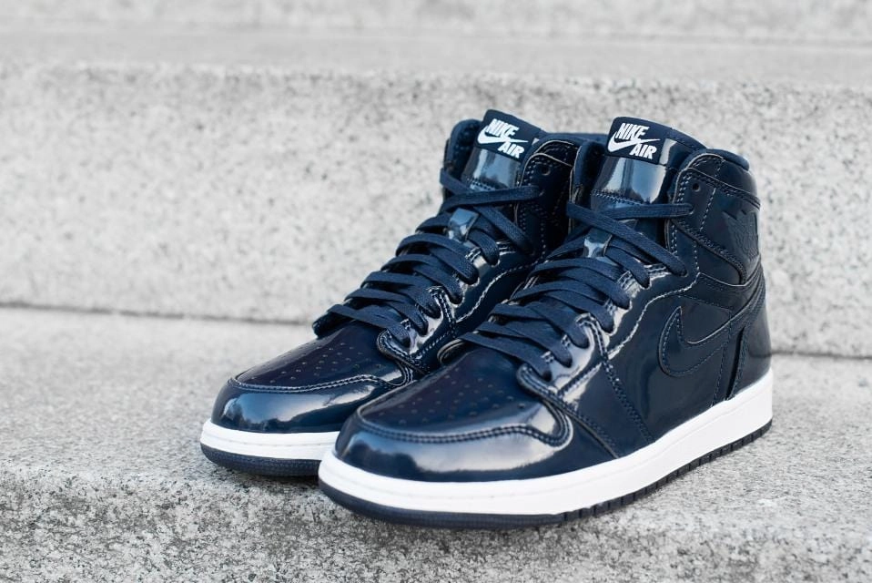 NikeLab Air Jordan 1 Retro High OG x DSM Air Jordan 1 vintage style sneakers