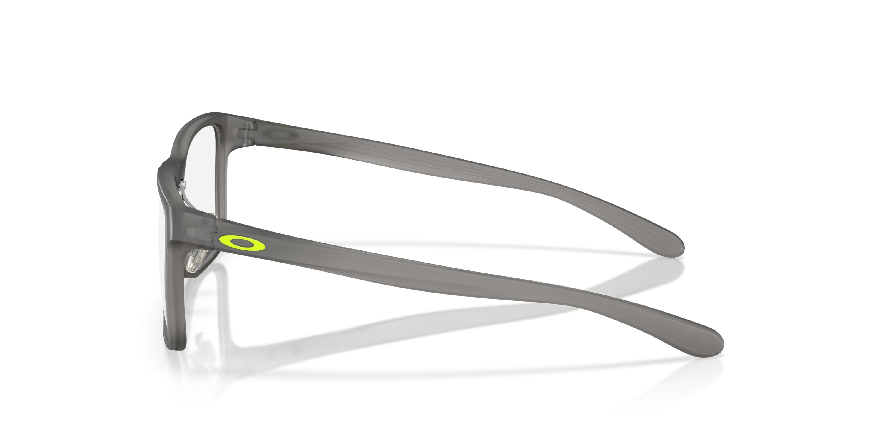Oakley Sando (Youth Fit)