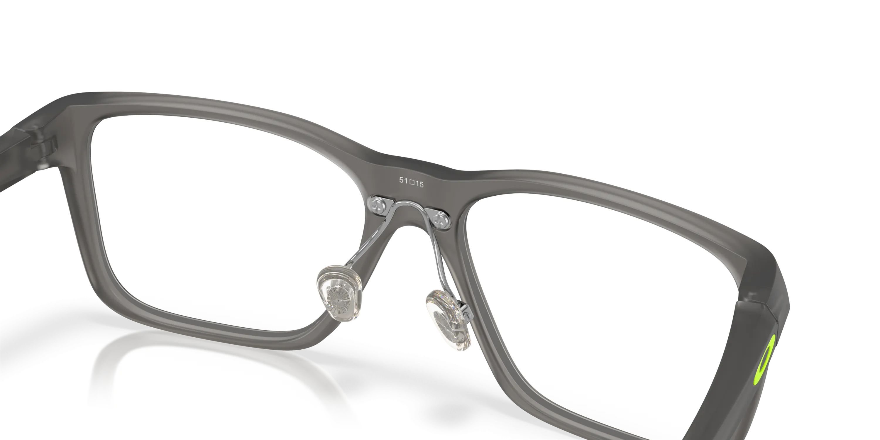 Oakley Sando (Youth Fit)