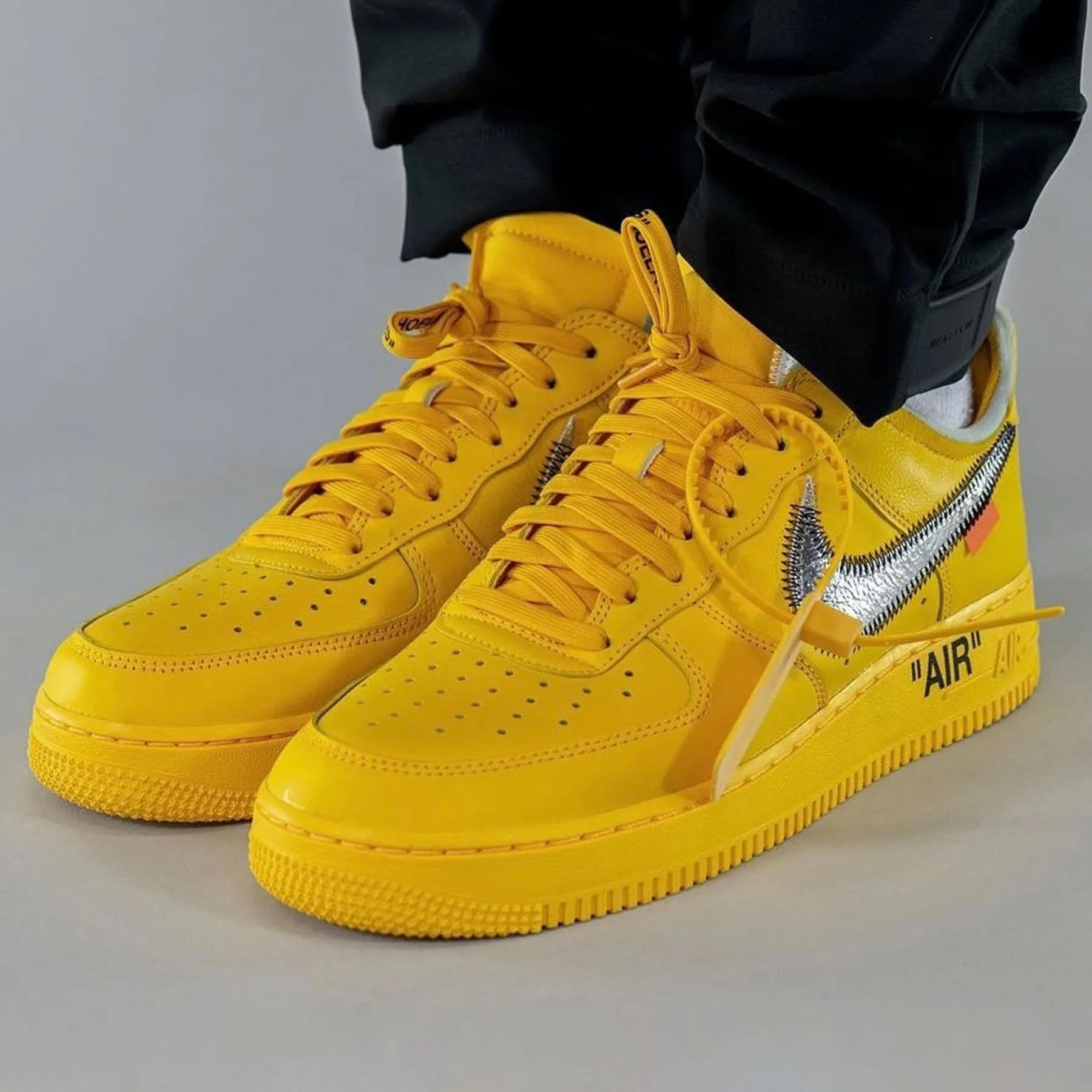 Off-White x Nike Air Force 1 Low 'Lemonade' Nike Air Force 1 low-top sneakers