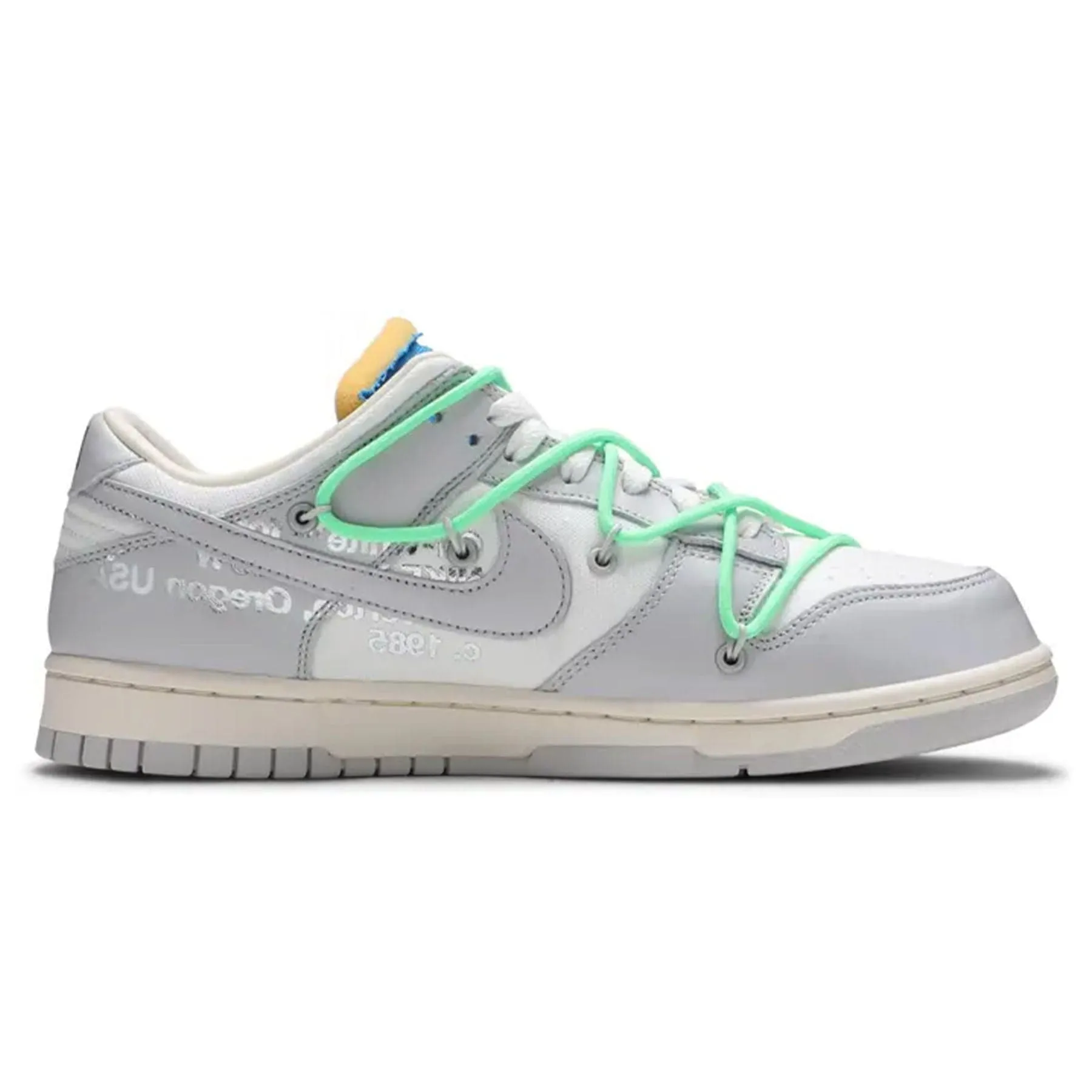 Off-White x Nike Dunk Low 'Lot 26 of 50' Nike Dunk stylish shoes