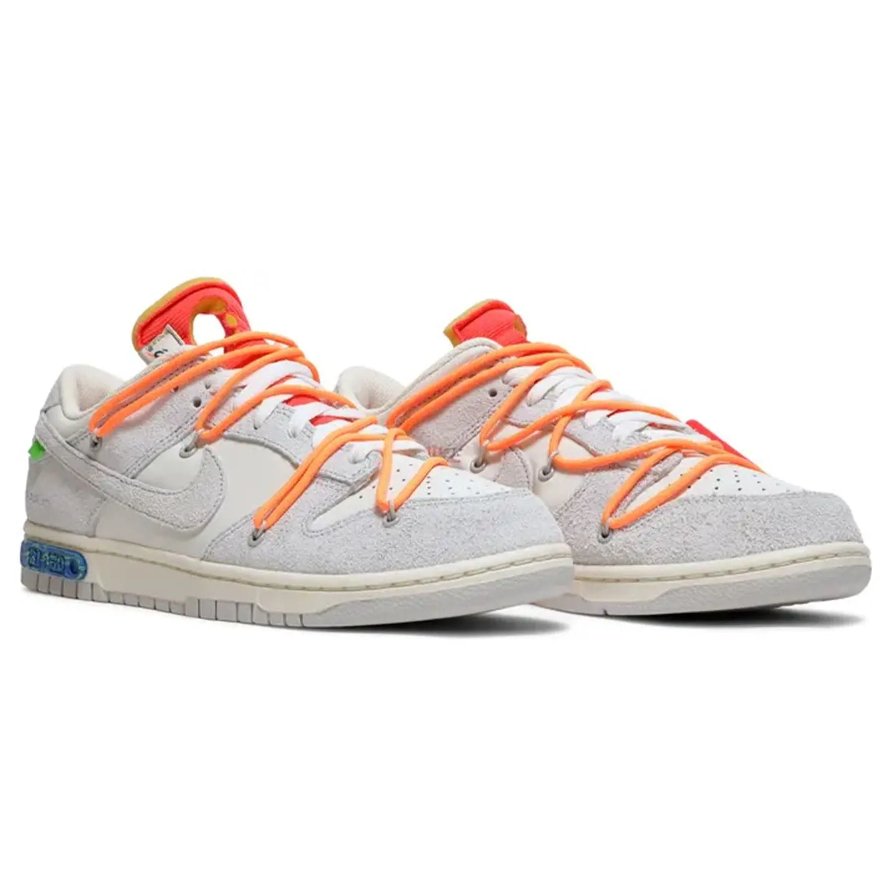 Off-White x Nike Dunk Low 'Lot 31 of 50' Nike Dunk stylish shoes