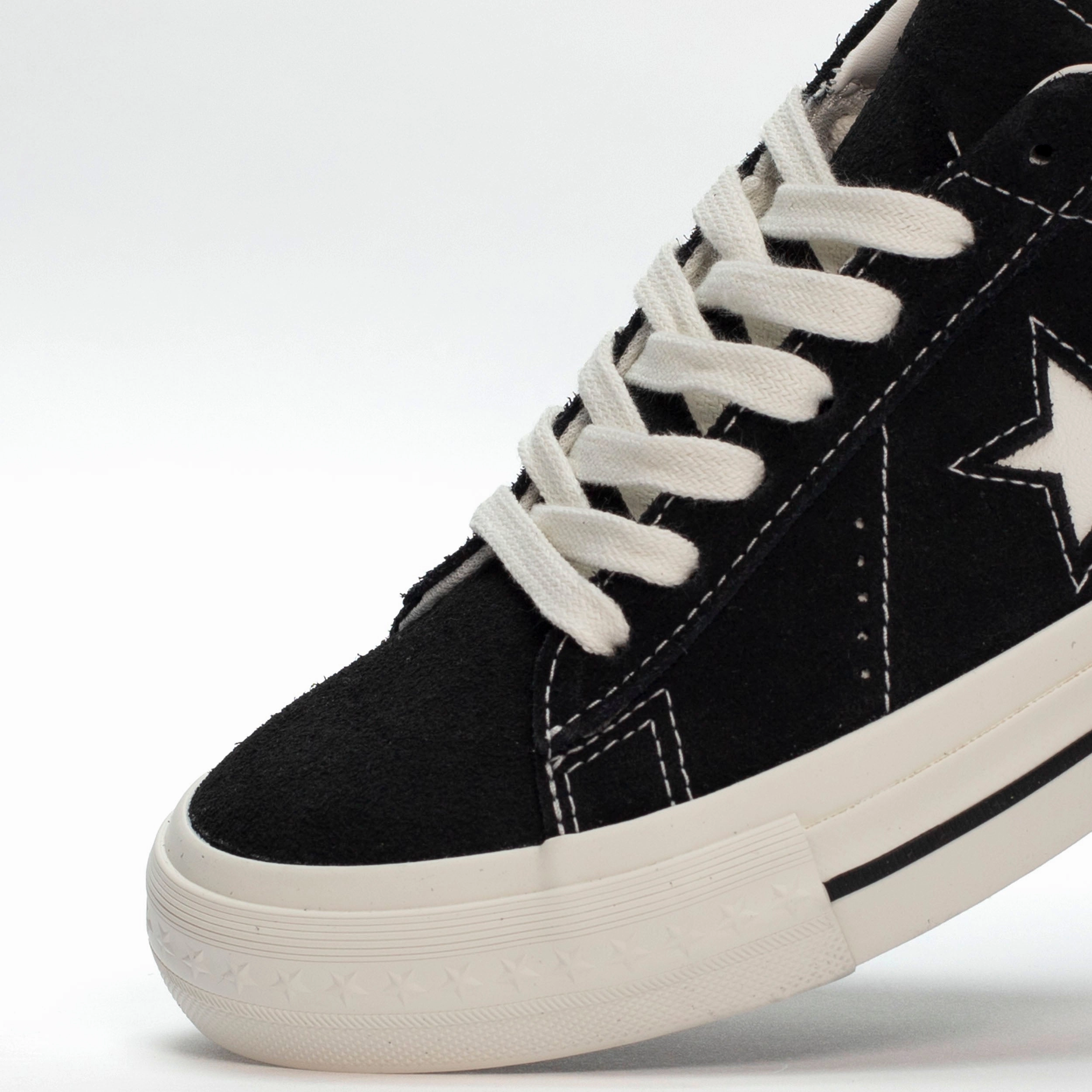 One Star 95 Lightweight trainers