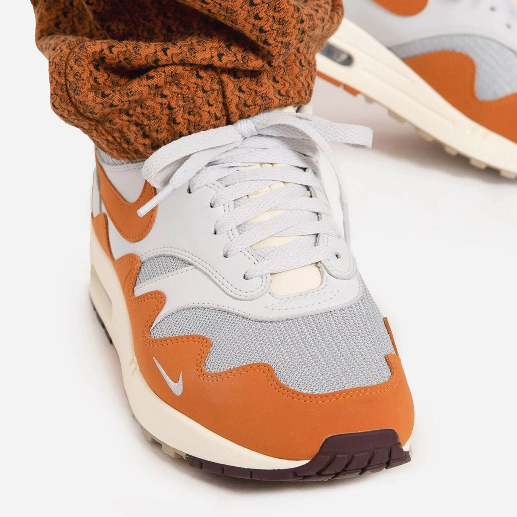 Patta x Nike Air Max 1 'Monarch' (Special Box) Nike Max Plus series