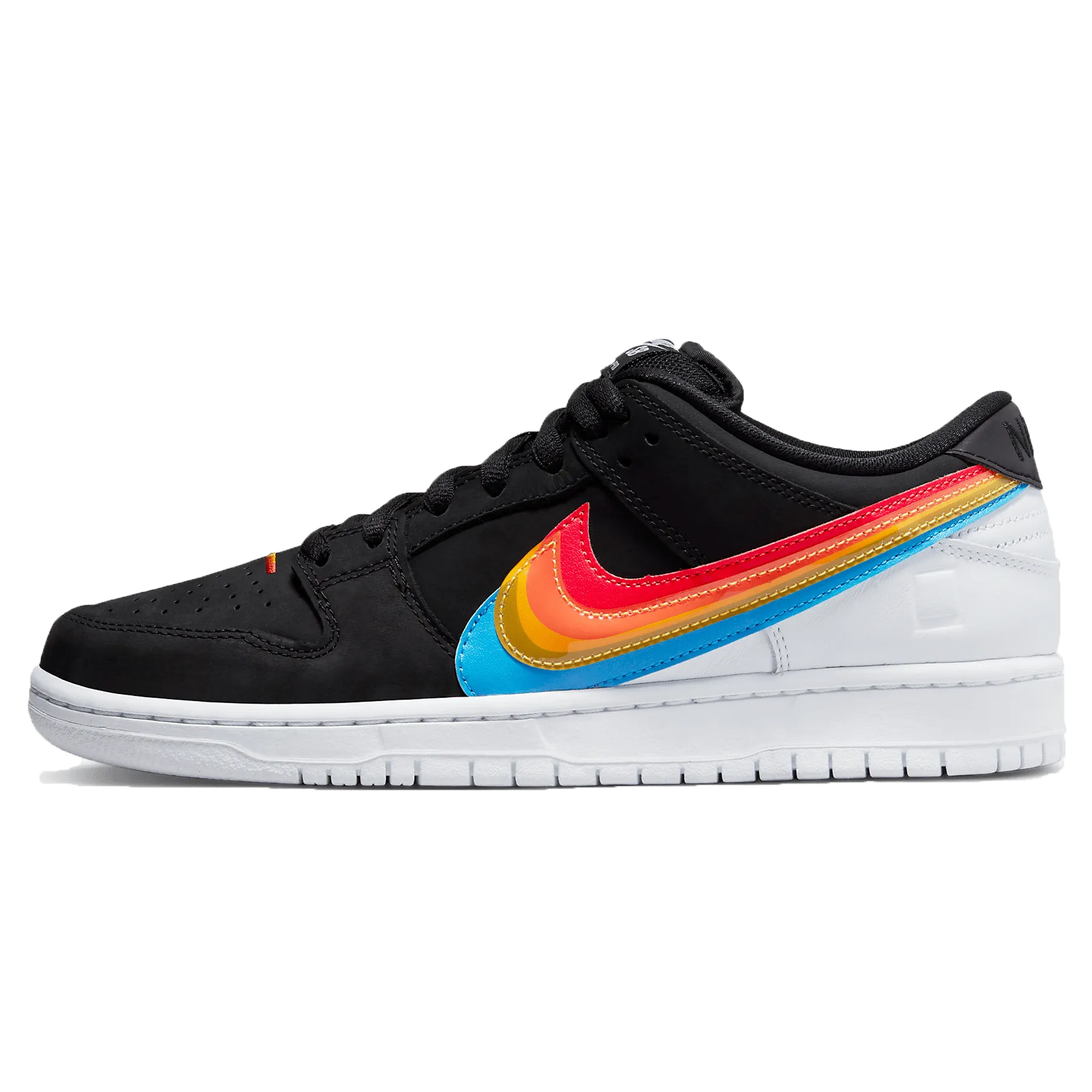 Polaroid x Nike Dunk Low SB Nike Dunk casual shoes with iconic low-top shape