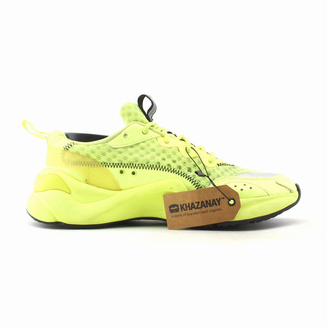 PUMA  RISE GLOW Puma signature shoe pictures