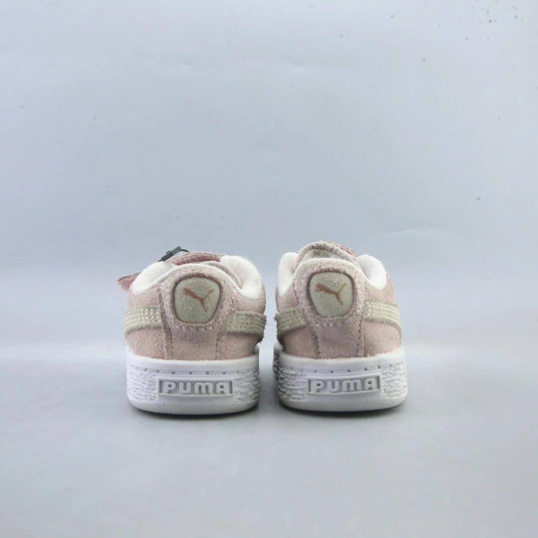 PUMA  SUEDE CLASSIC 21 Puma signature shoe pictures