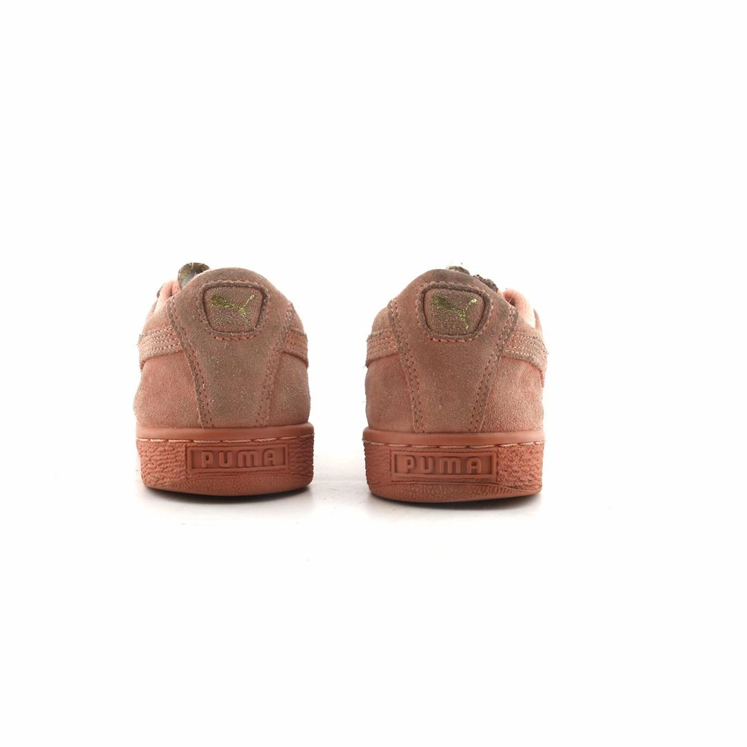 PUMA SUEDE CLASSIC XXI Puma signature shoe pictures