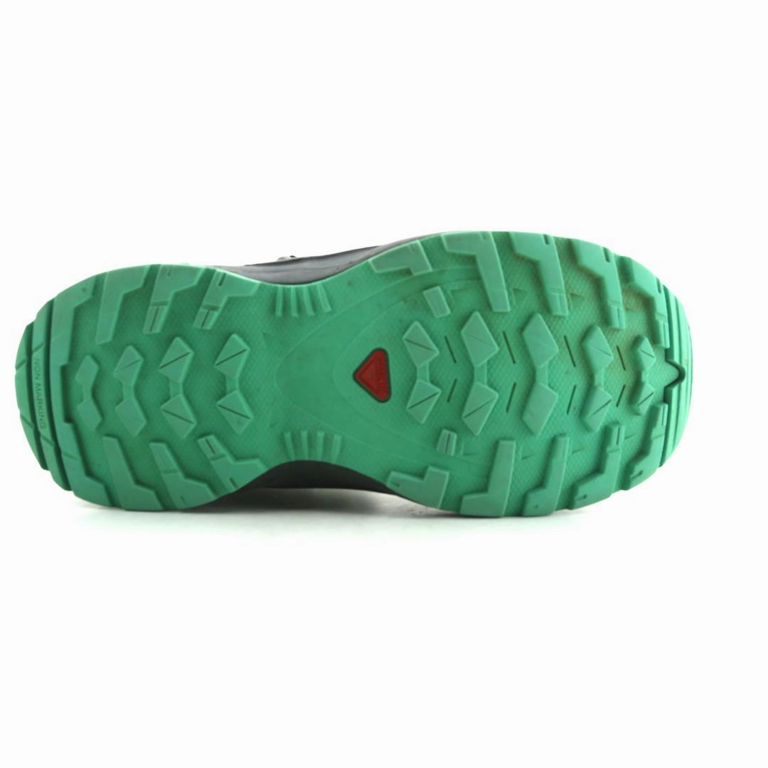 SALOMON  OUTWARD CSWP Salomon high-performance outdoor shoes