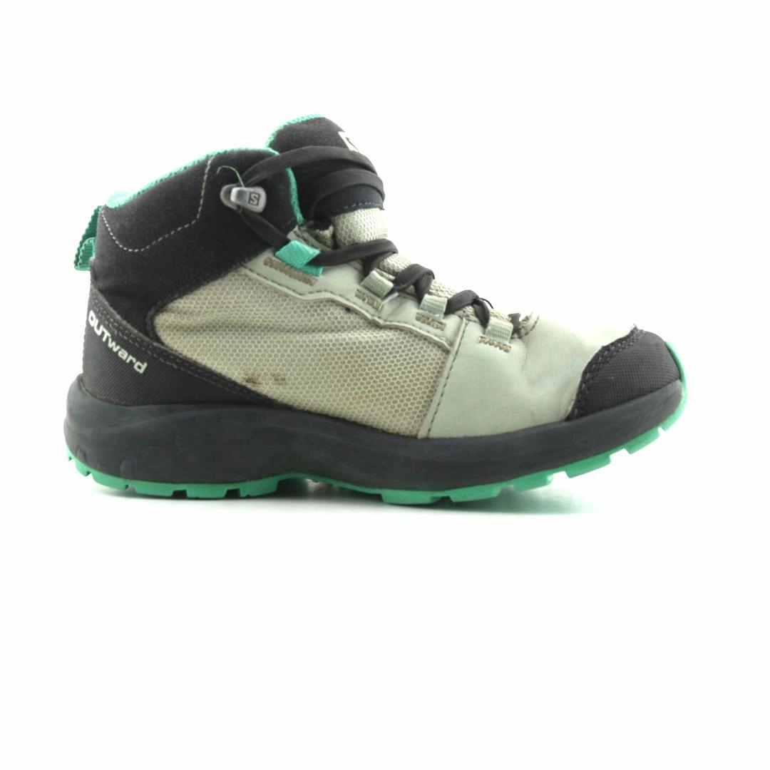 SALOMON  OUTWARD CSWP Salomon high-performance outdoor shoes