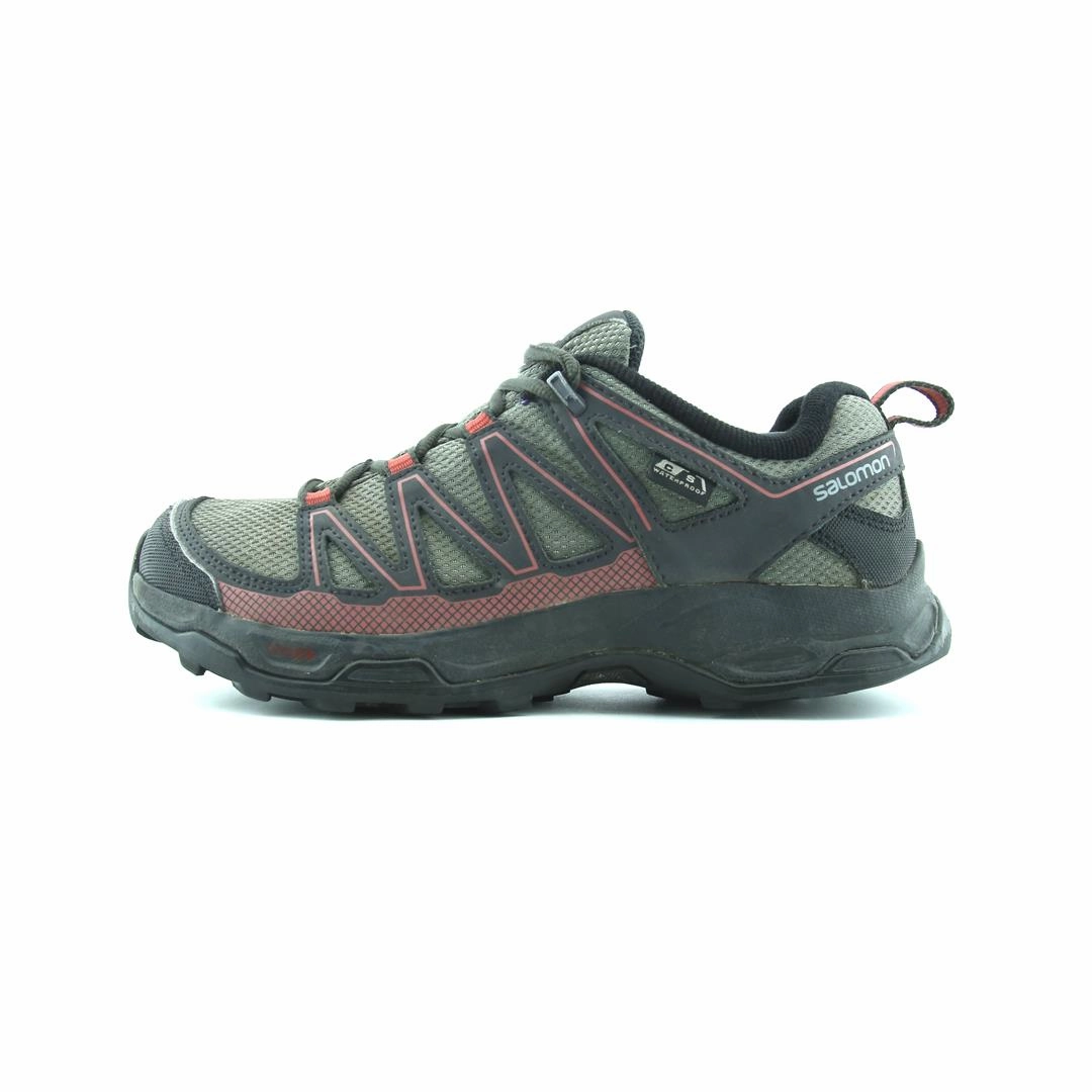 SALOMON  PATHFINDER LOW TOP Salomon multi-terrain runners for men