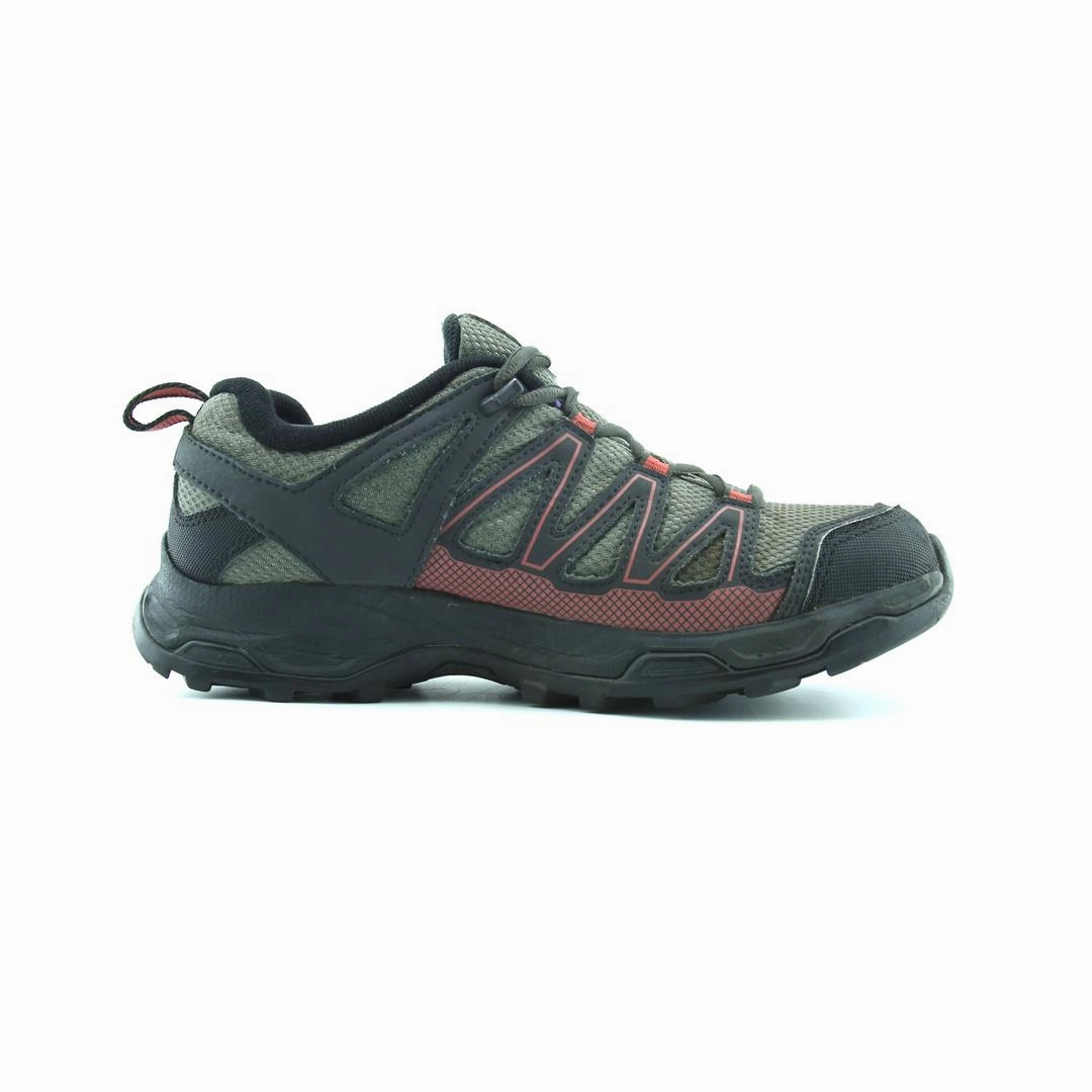SALOMON  PATHFINDER LOW TOP Salomon high-performance outdoor shoes