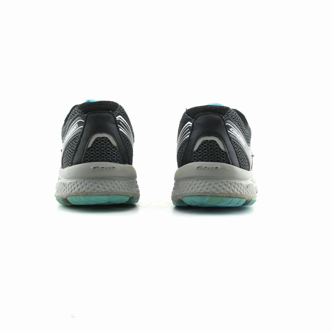SAUCONY COHESION 10 Saucony casual footwear looks