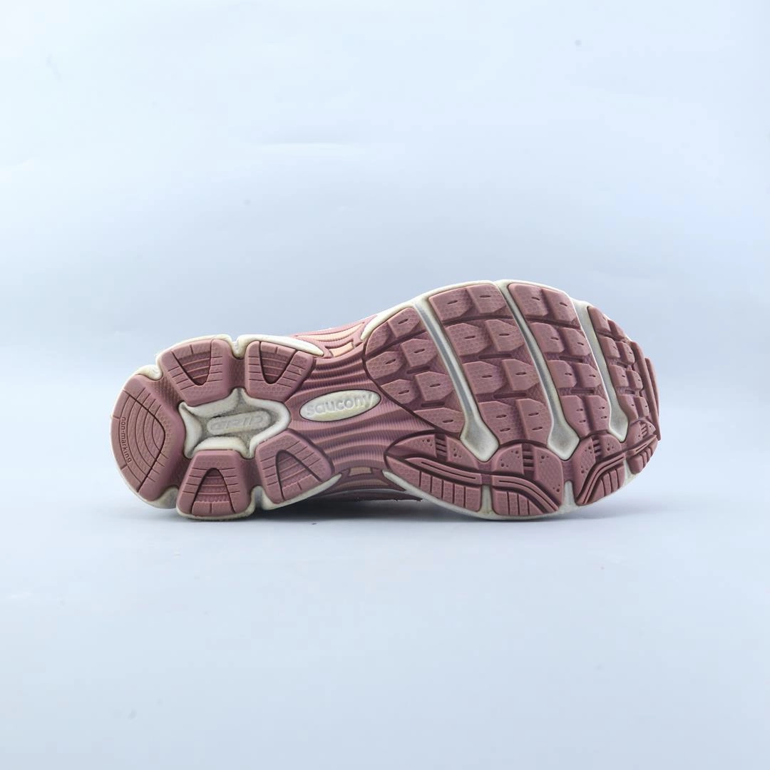 SAUCONY  COHESION 10 Saucony sport shoe imagery