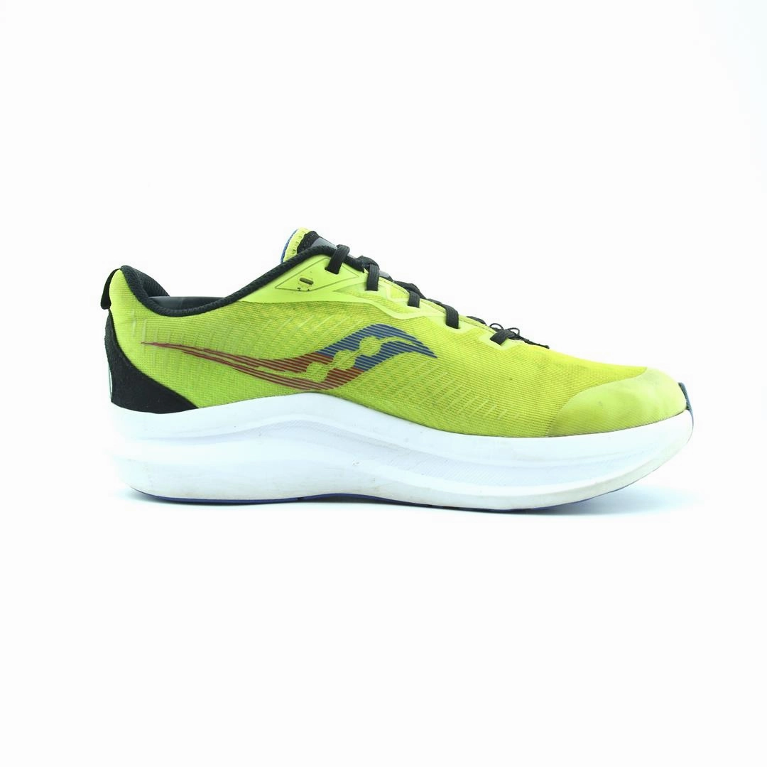 SAUCONY ENDORPHIN KDZ Saucony sport shoe imagery