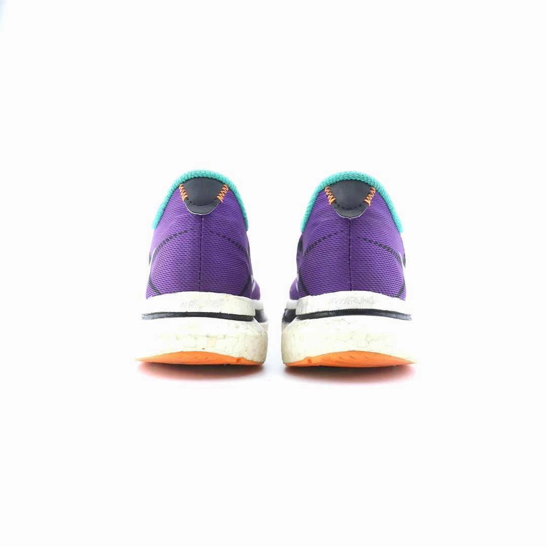 SAUCONY ENDORPHIN PRO 2 Saucony running shoe close-ups