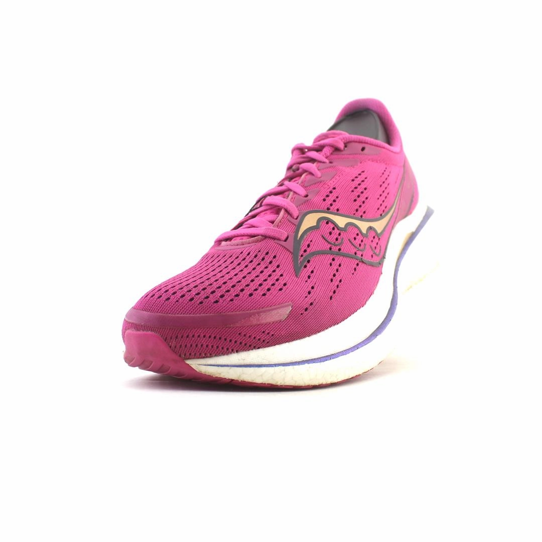 SAUCONY ENDORPHIN SPEED 3 Saucony casual footwear looks