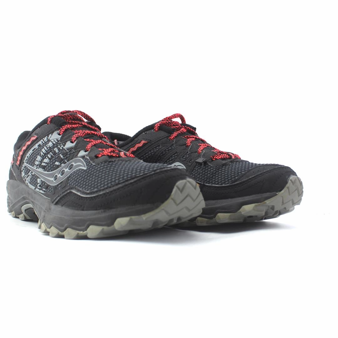SAUCONY EXCURSION TR 12 Saucony casual footwear looks
