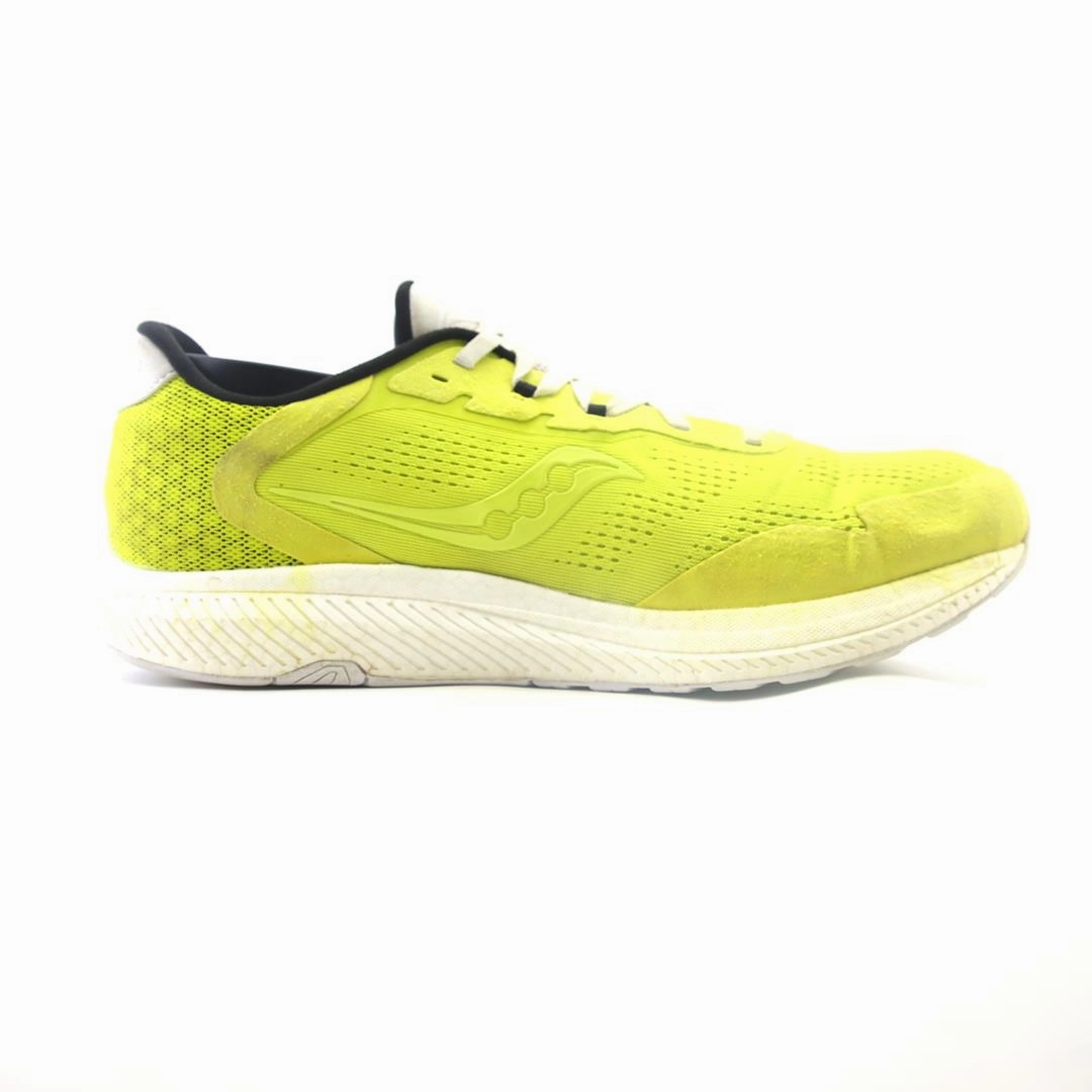 SAUCONY FREEDOM 4 Saucony casual footwear looks