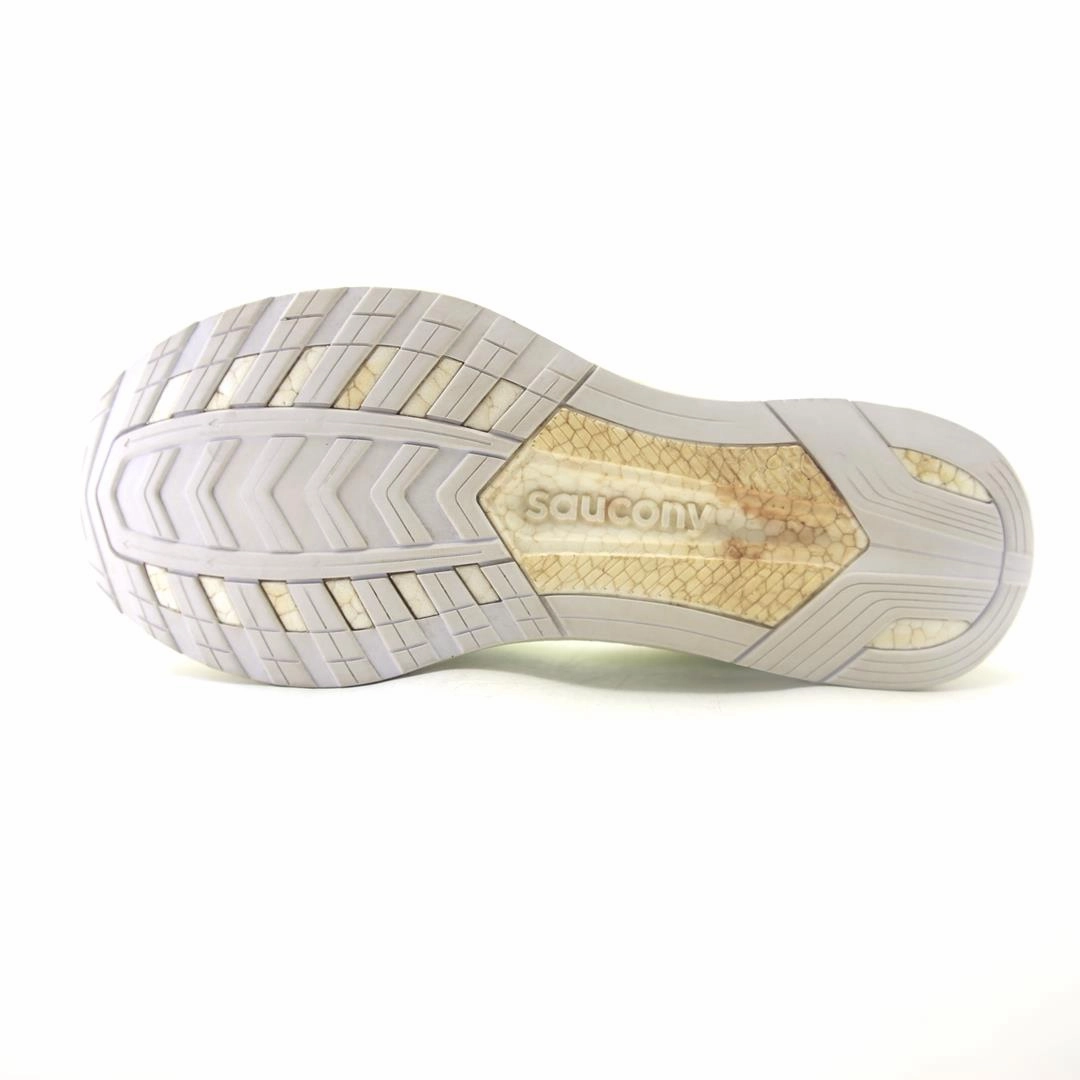 SAUCONY FREEDOM 4 Saucony casual footwear looks