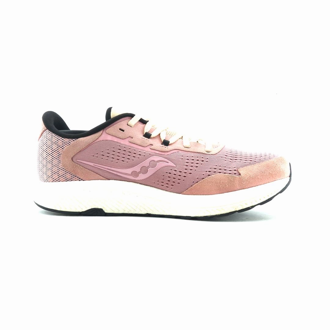 SAUCONY FREEDOM 4 Saucony running shoe close-ups