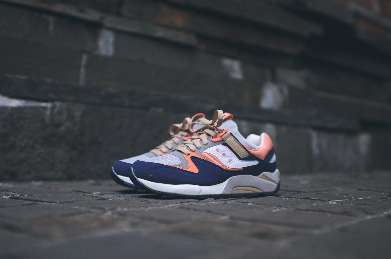 Saucony Grid 9000 - Tan / Navy / Coral (Kithstrike) Saucony Lightweight Shoes