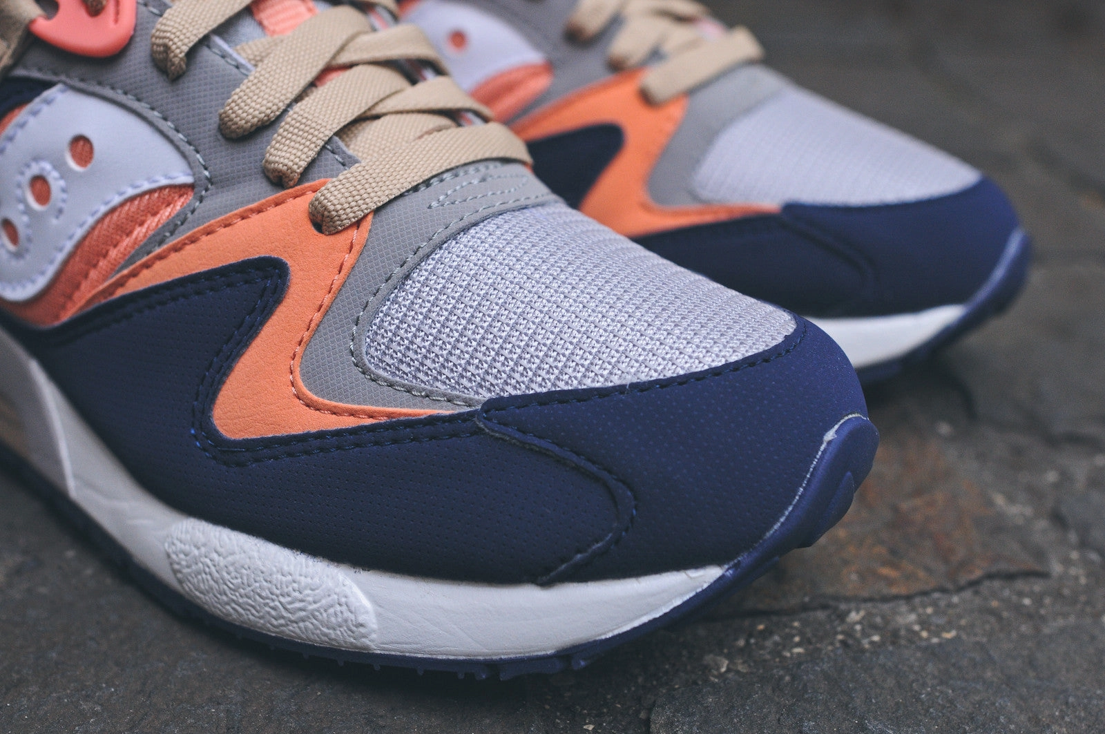 Saucony Grid 9000 - Tan / Navy / Coral (Kithstrike) Saucony Lightweight Shoes