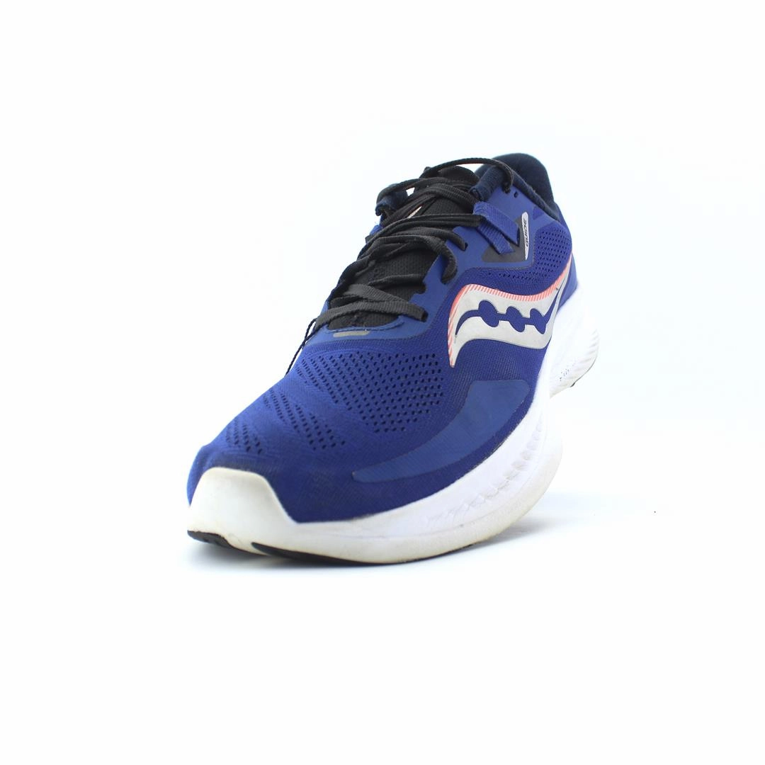 SAUCONY GUIDE 15 Saucony casual footwear looks