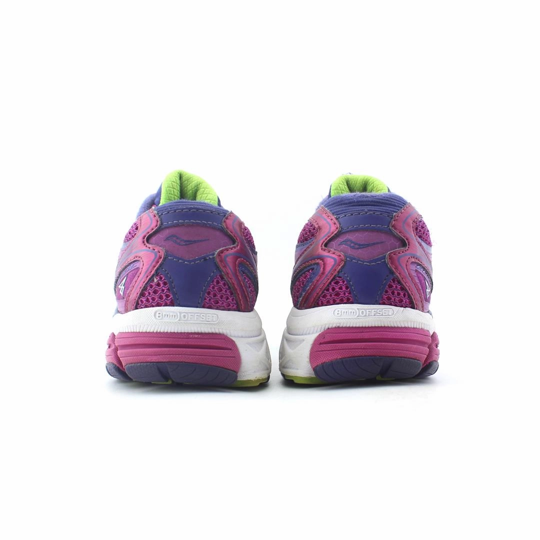SAUCONY GUIDE 8 Saucony casual footwear looks