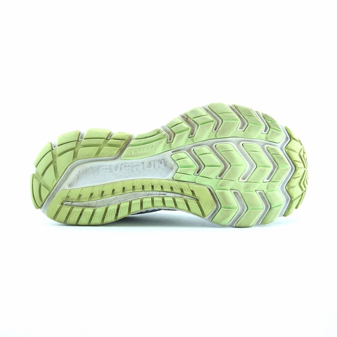 SAUCONY GUIDE ISO Saucony sport shoe imagery